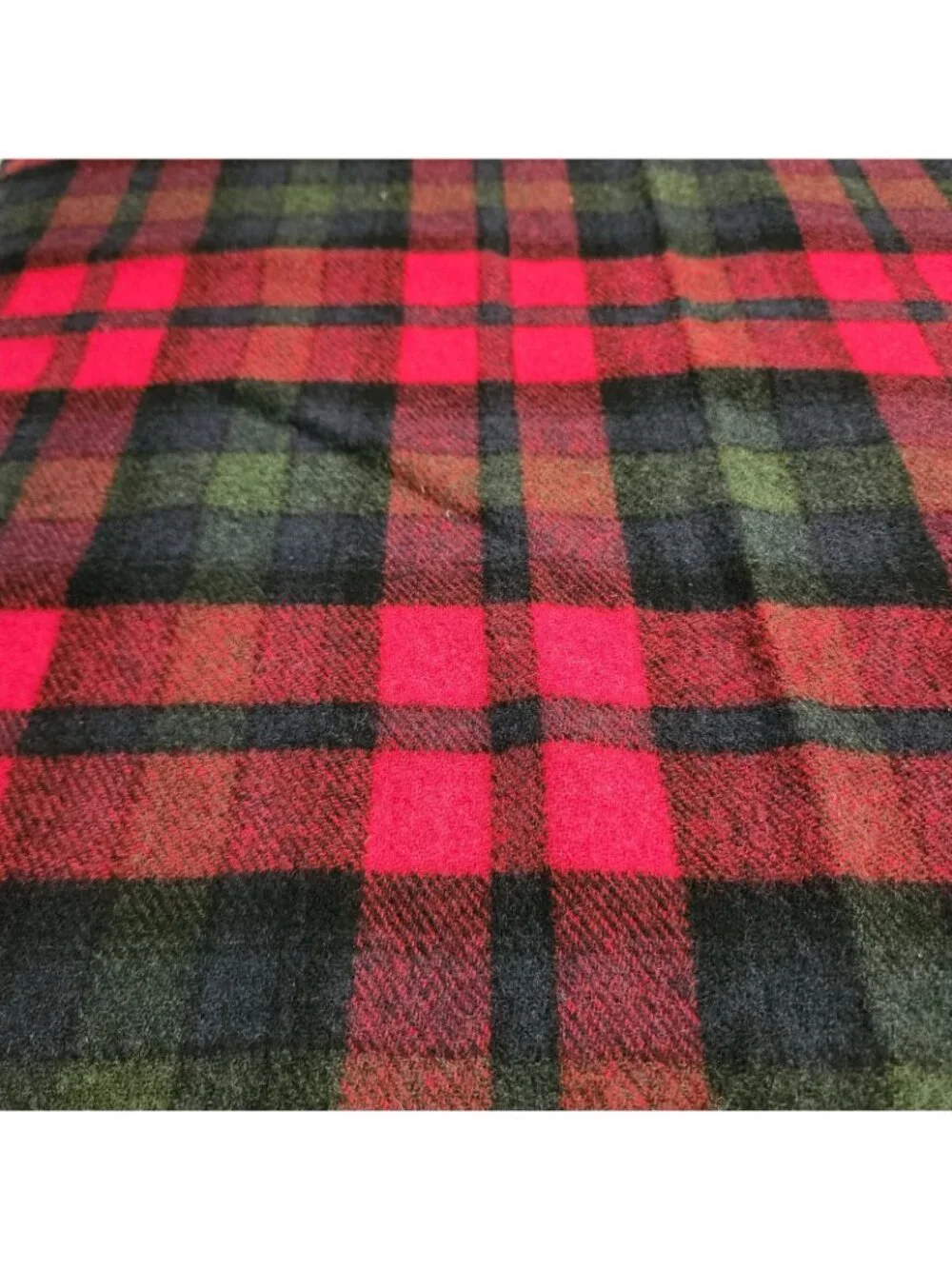 Vintage Pendleton Blanket Throw Pure Virgin Wool USA Fringe Red Plaid 70s